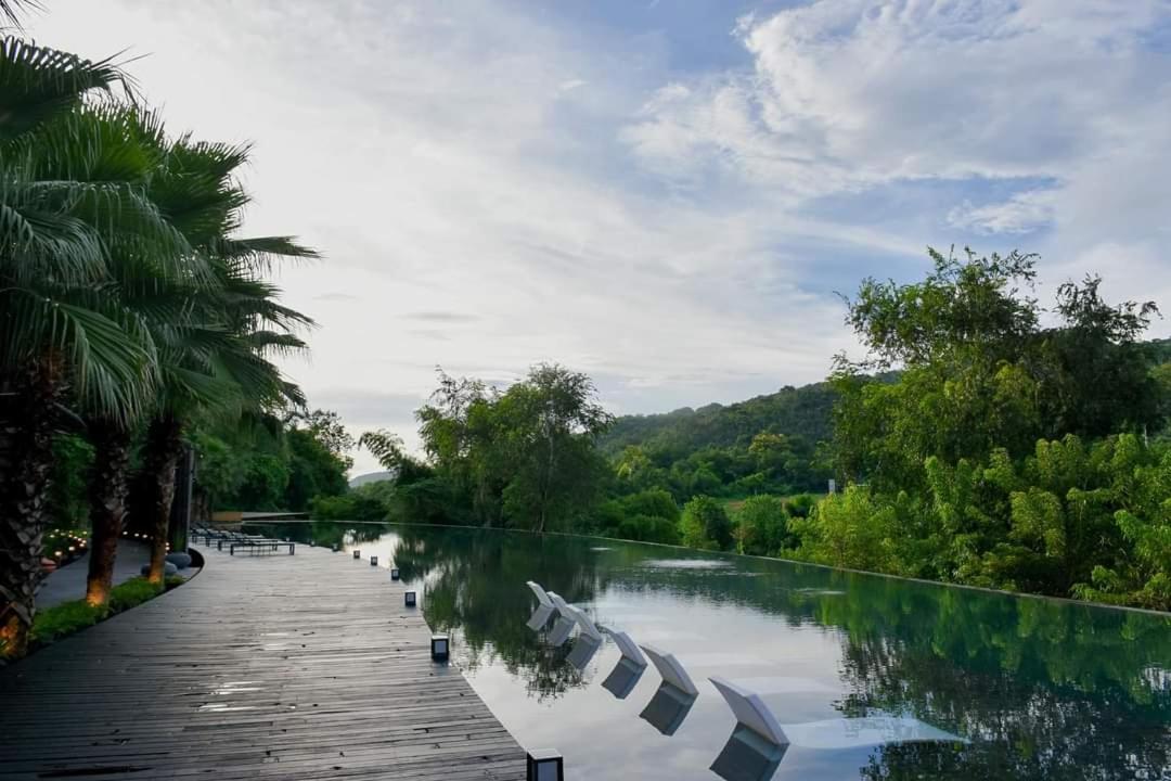 The Sense Resort Kanchanaburi Extérieur photo